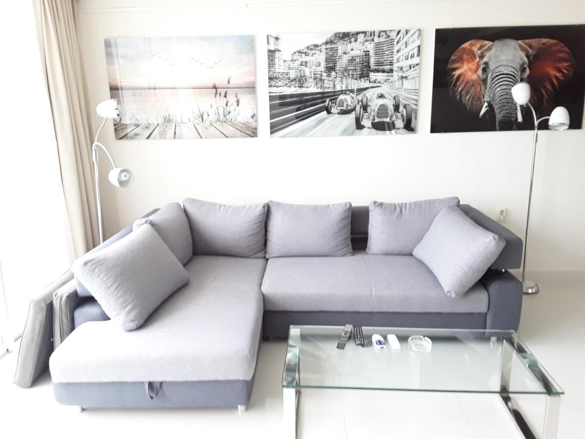 Front Port Line Sleeps 6 Leilighet Marbella Eksteriør bilde